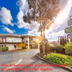 Quality Hotel Melbourne Airport